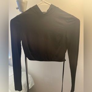 Long sleeve backless top
